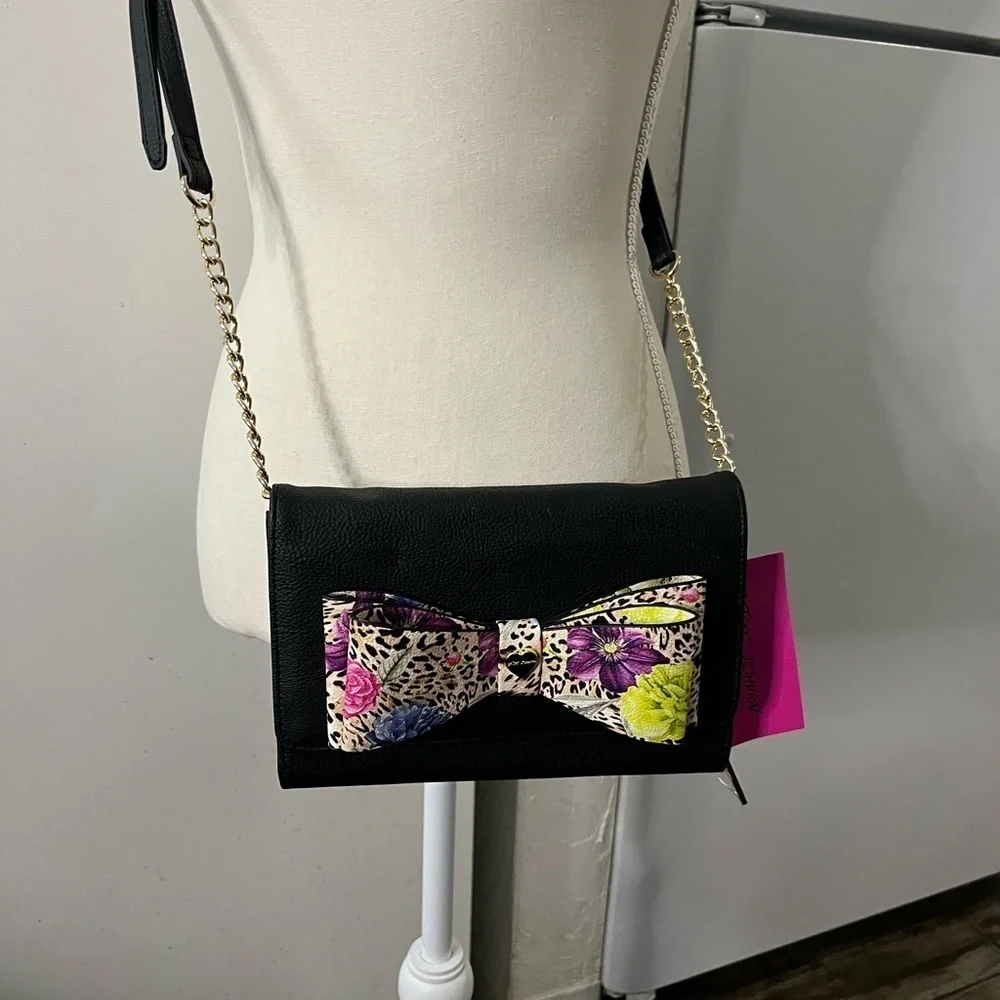 NWT BETSEY JOHNSON Crossbody Leopard bow Wallet Purse $68